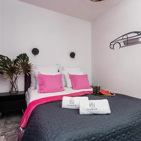 Flatbook Miami - Basen, Taras I Stylowe Wnetrza W Krynicy Morskiej