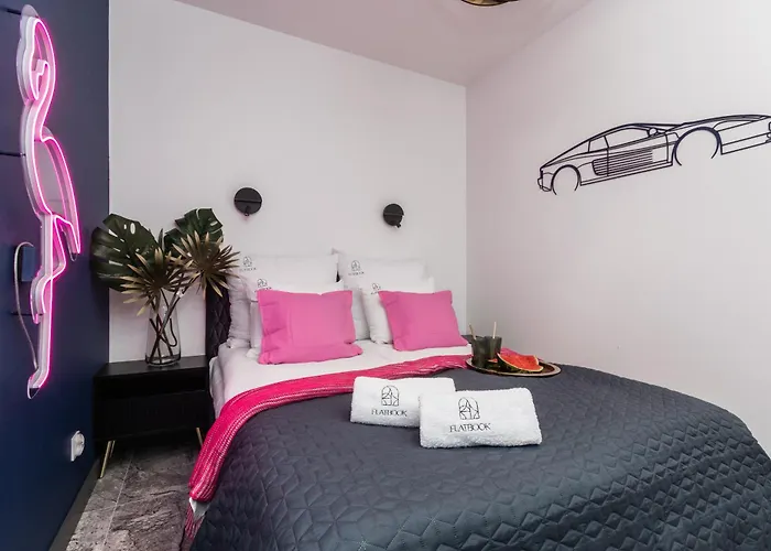 Flatbook Miami - Basen, Taras I Stylowe Wnetrza W Krynicy Morskiej