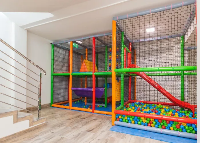 Flatbook Miami - Basen, Taras I Stylowe Wnetrza W Krynicy Morskiej