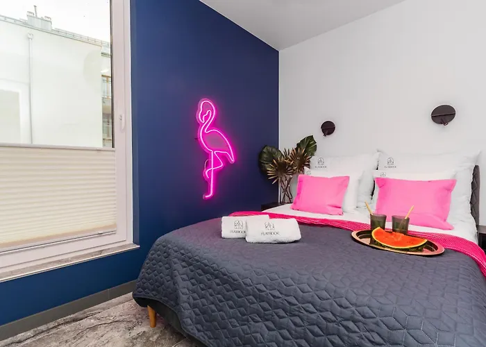 Flatbook Miami - Basen, Taras I Stylowe Wnetrza W Krynicy Morskiej Διαμέρισμα